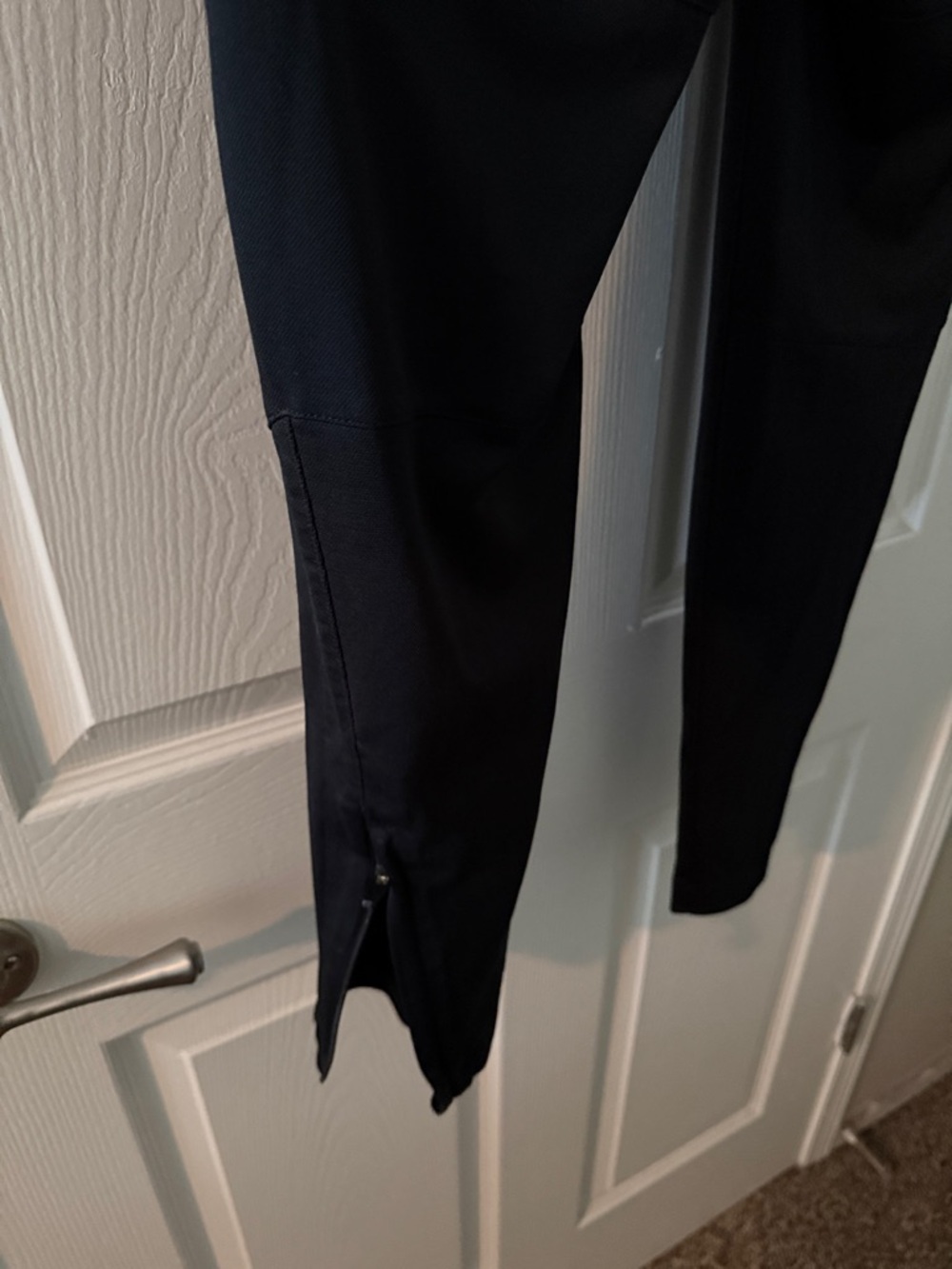Nike Men’s Black Performance Joggers with Swoosh - Picture 6 of 7
